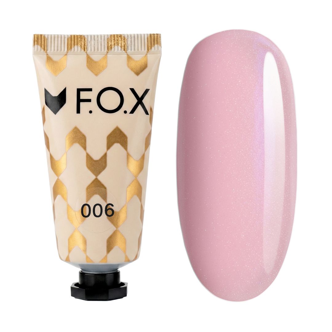Nude Nano Polygel 006 med rosa tone og diskret glød