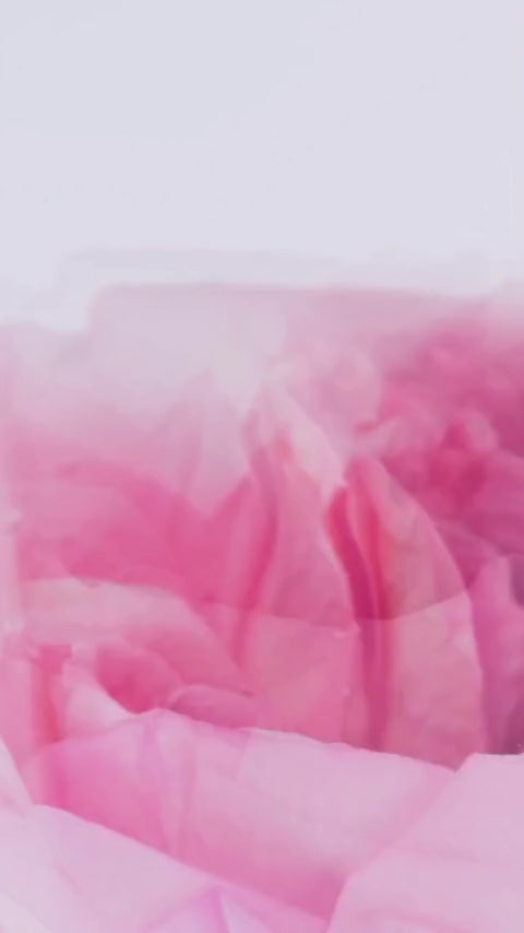 .O.X Shine Gel – selvutjevnende gele i nyansene Pink og Peach med små glitter, lav surhet, sterk negleforsterkning og feilmaskering for naturlig og glansfull finish.