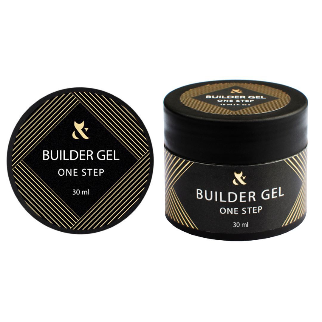 Builder Gel One Step er en gjennomsiktig, enfaset gel som tilbyr en alt-i-ett løsning for neglemodellering og -korrigering.