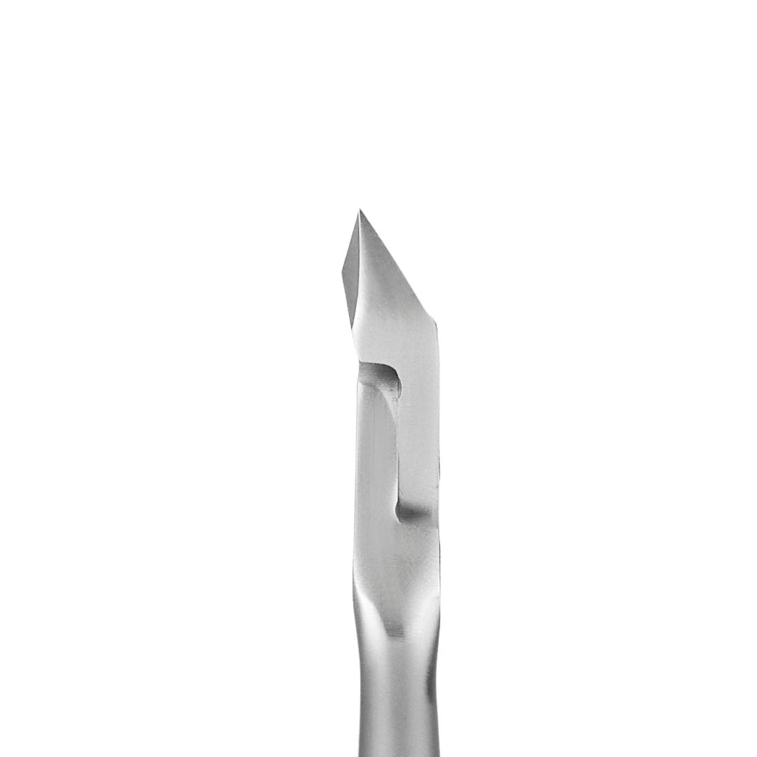 Cuticle Nipper: Steriliserbar og desinfiserbar for hygienisk bruk.